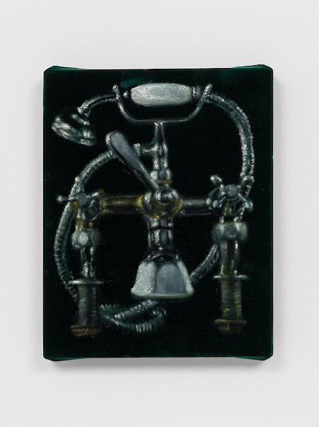 *Unwinding with attachments*, 2021, Oil on velvet, 33.5 x 26.5 x 4 cm