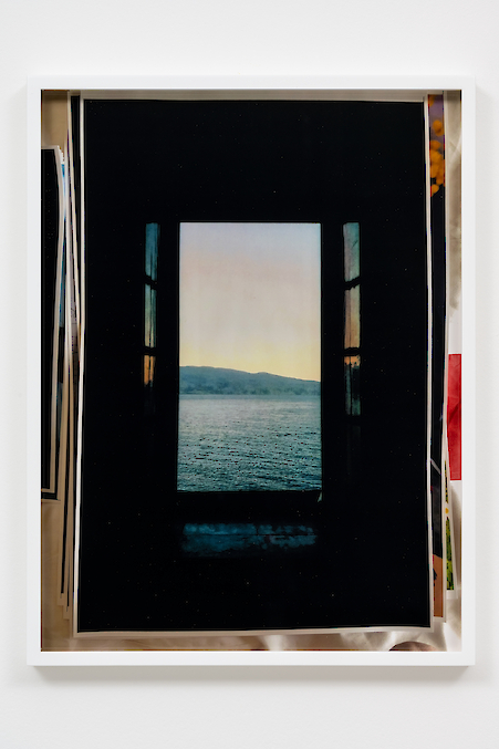 Tosh Basco
A stage, 2021

C-Print mounted on aluminium
42.6 x 32.5 x 3.3 cm
Unique

Additional Views, artwork